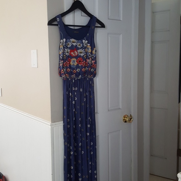 mandee Dresses & Skirts - Maxi dress